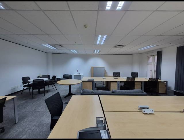 80M² OFFICE TO LET IN SANDTON CENTRAL